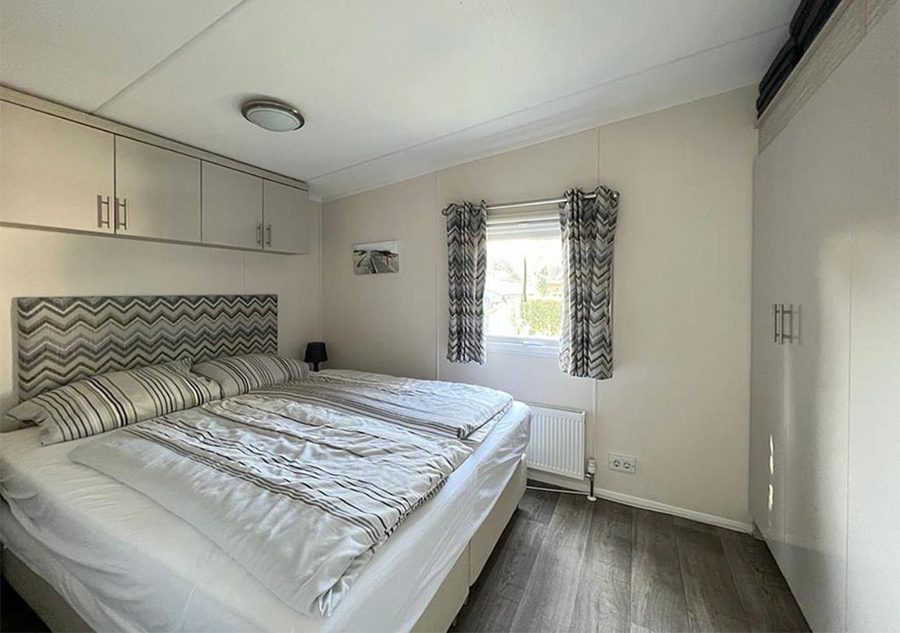 Chalet Am See Lathum Екстериор снимка