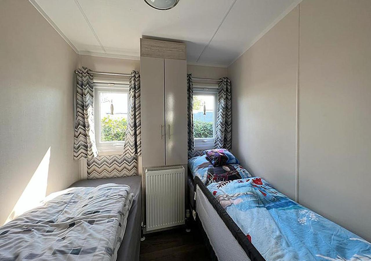 Chalet Am See Lathum Екстериор снимка